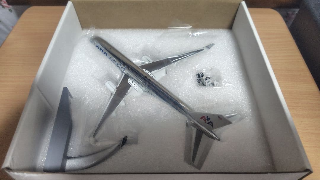 限定INFLIGHT200 B757-200 American Airline