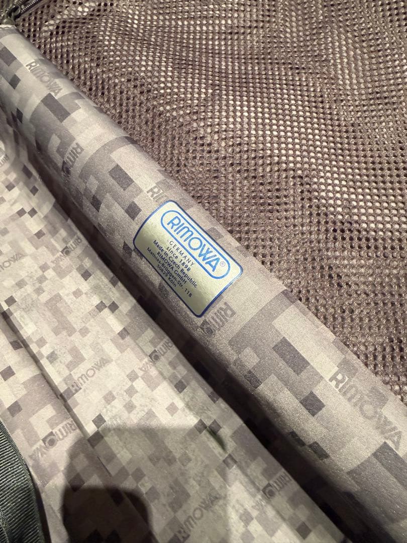 RIMOWA サルサ 機内持込み2輪　紺色