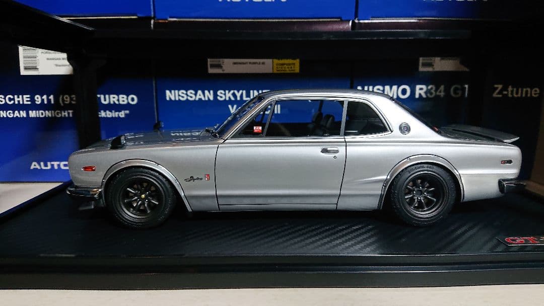 イグニッションモデル 1/18 ニッサン スカイライン GT-R KPGC10