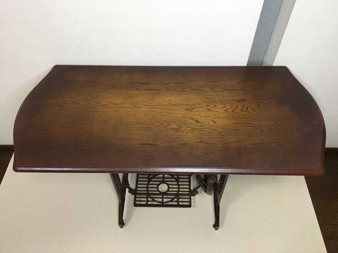 天板部のみ　ジャノメ 足踏み ミシンテーブル 飛騨産業の天板 リメイクテーブル