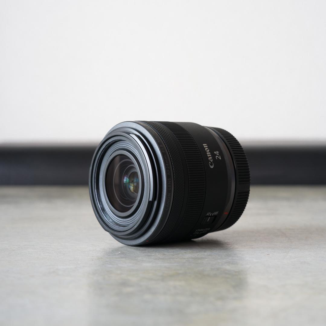 【新品同様】Canon RF24mm F1.8 MACRO IS STM