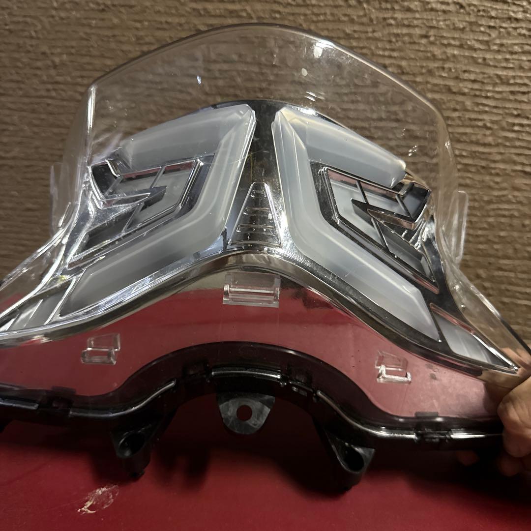 PCX JF56クリアテールランプ LED 稀少