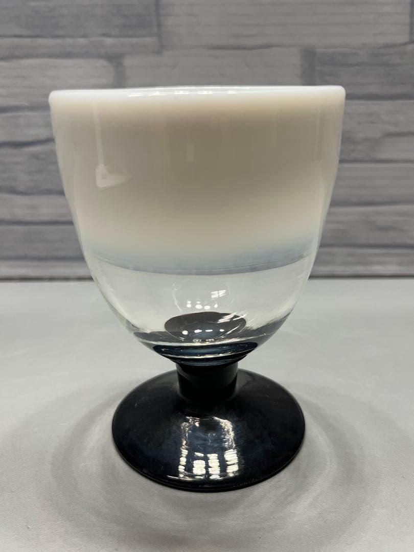 大正〜昭和初期　氷コップ　足黒