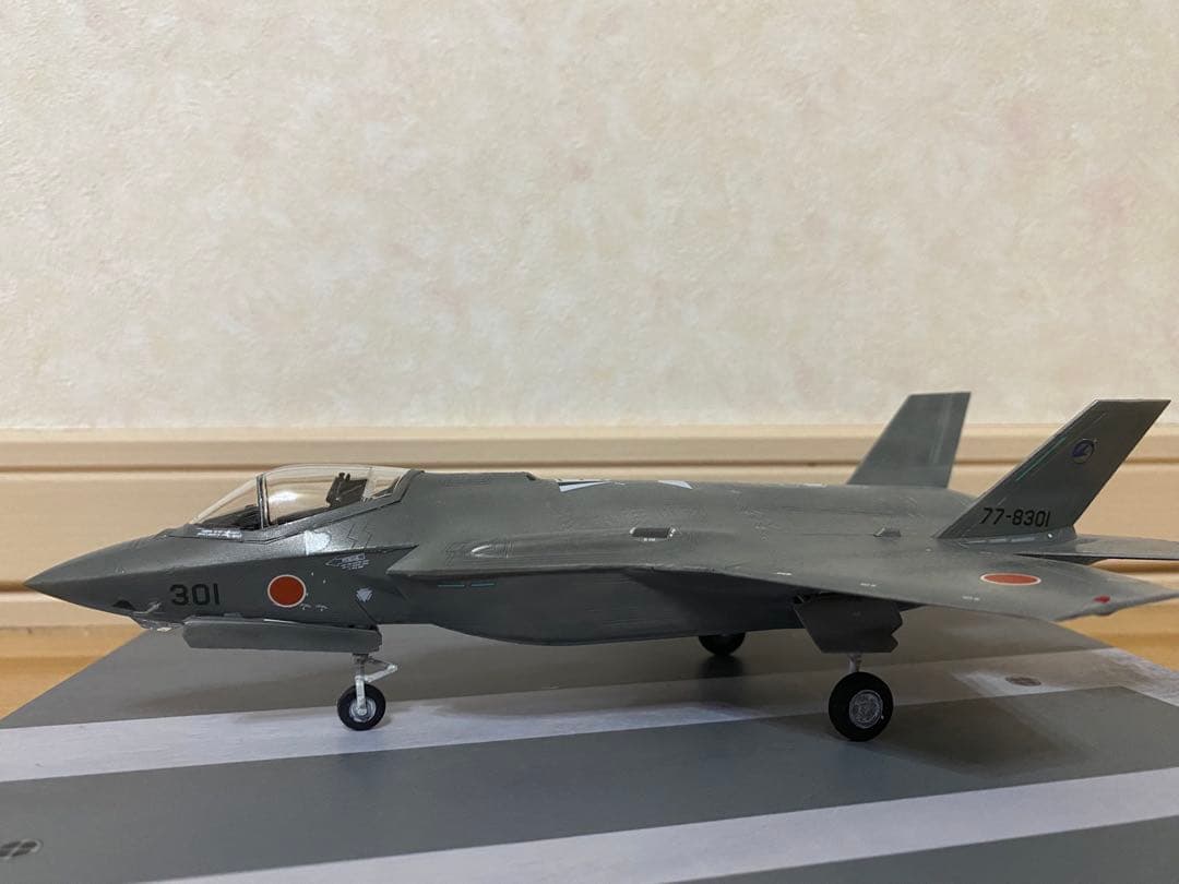 F-35A 航空自衛隊　日の丸限定キット　1/72スケール　完成品　プラモデル