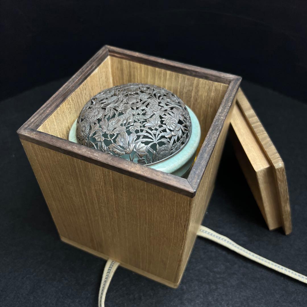 中国元時代　七官青磁　上手　銀火屋香炉　木箱付　東Y7-1203☆2Fトサオ