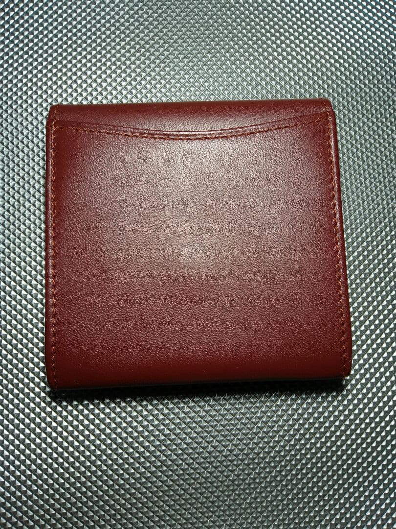 Cartier バーガンディ ケース