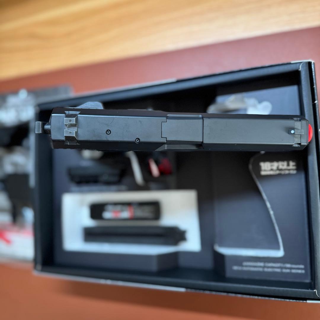 東京マルイ 電動 USP マズルアダプター、充電器&充電池セット