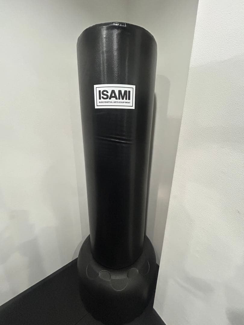 ISAMI スタンディングサンドバッグ 黒