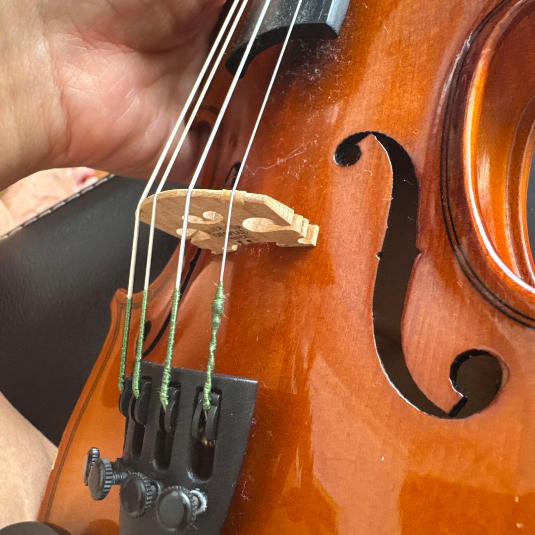 HORA reghin-romania バイオリン 1/10 木製 オレンジ色