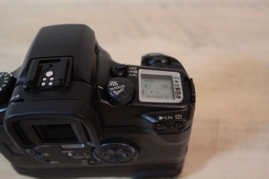 キヤノン　canon eos7 バッテリーグリップ付き