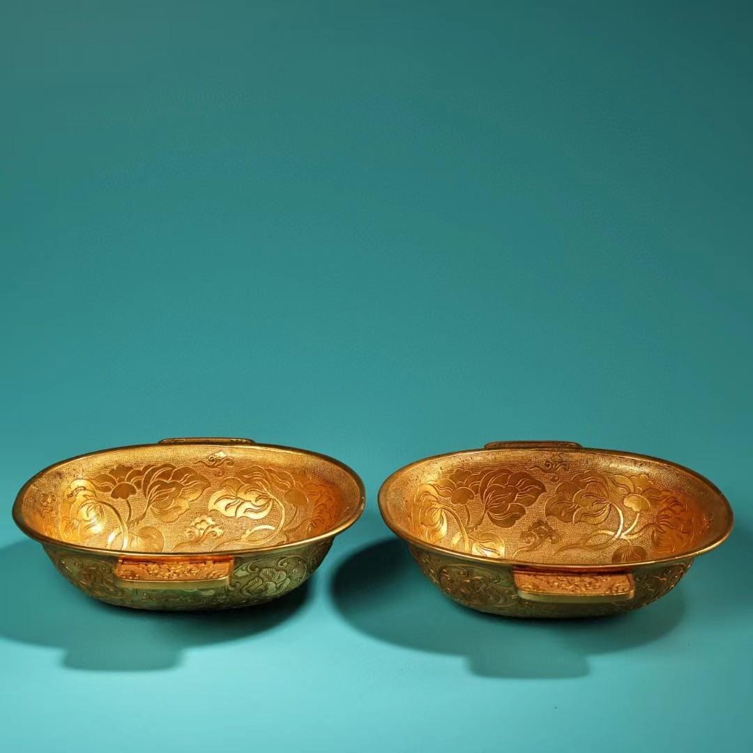 中国古美術・旧蔵鎏金の碗一対・純銅细密彫・純手作り・高浮彫・置物・食器・茶道具