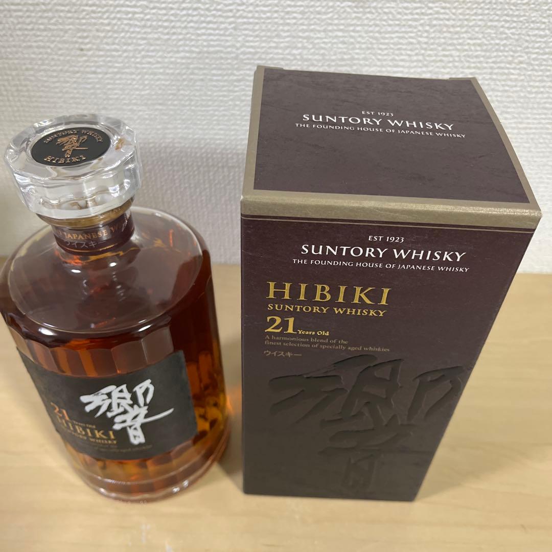 サントリーウイスキー 響21年HIBIKI 化粧箱あり