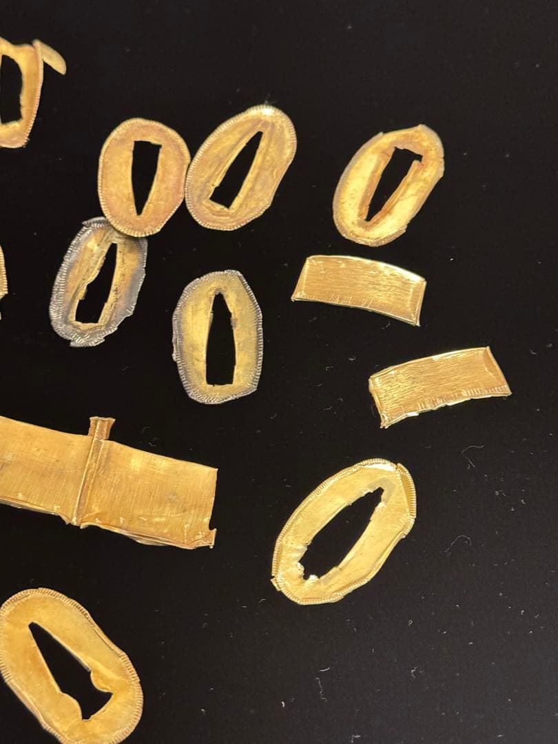 金無垢、18K、20K、22K素材が普段使われているハバキ、切羽から金部分だけ