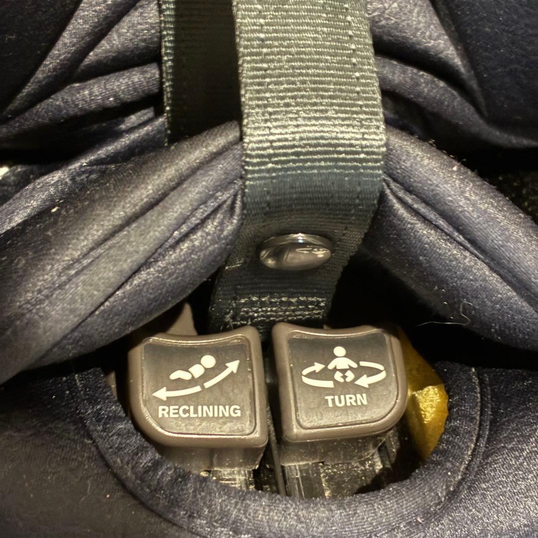 美品　Combi NEROOM ISOFIX エッグショック CC-UID