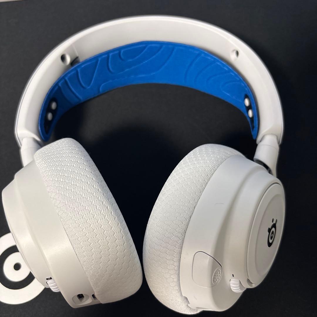ヘッドホン SteelSeries Arctis Nova 7P