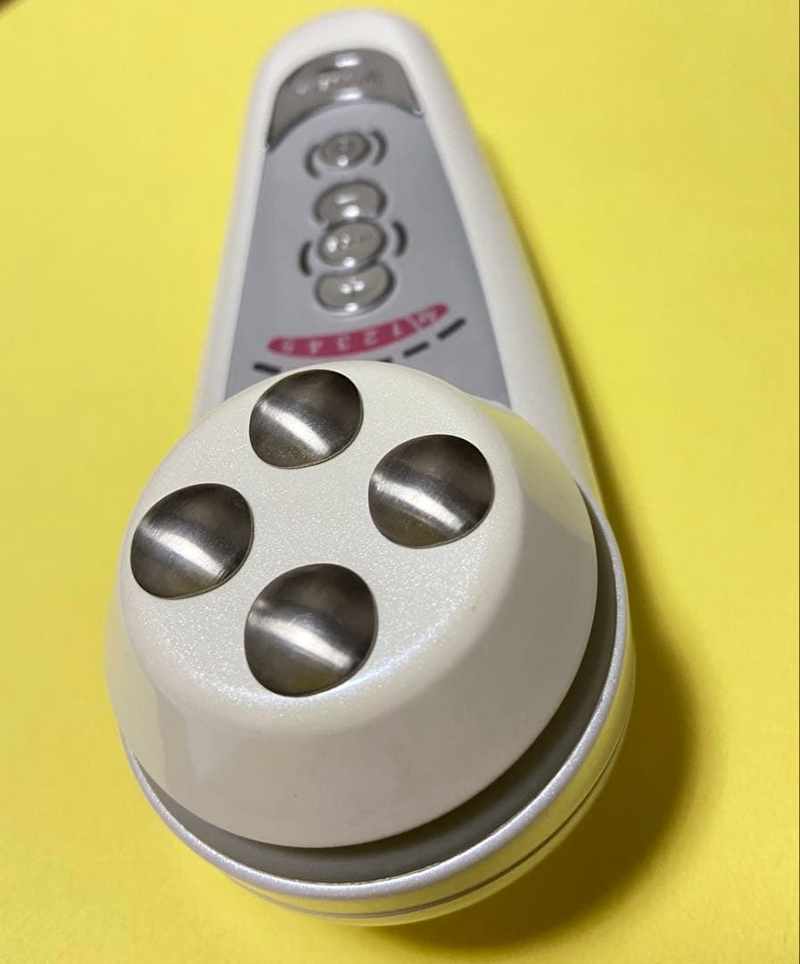 Cell Cure 4T Plus 美顔器