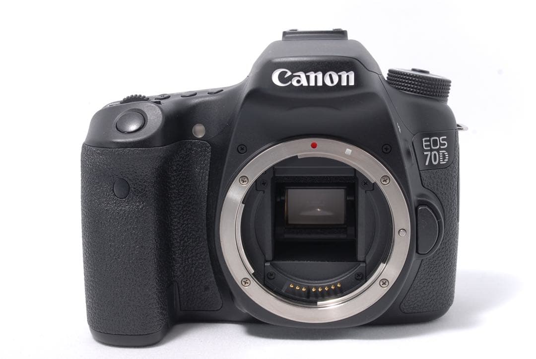 極美品◆Canon EOS 70D◆Wレンズセット◆ショット数新品級2200回！