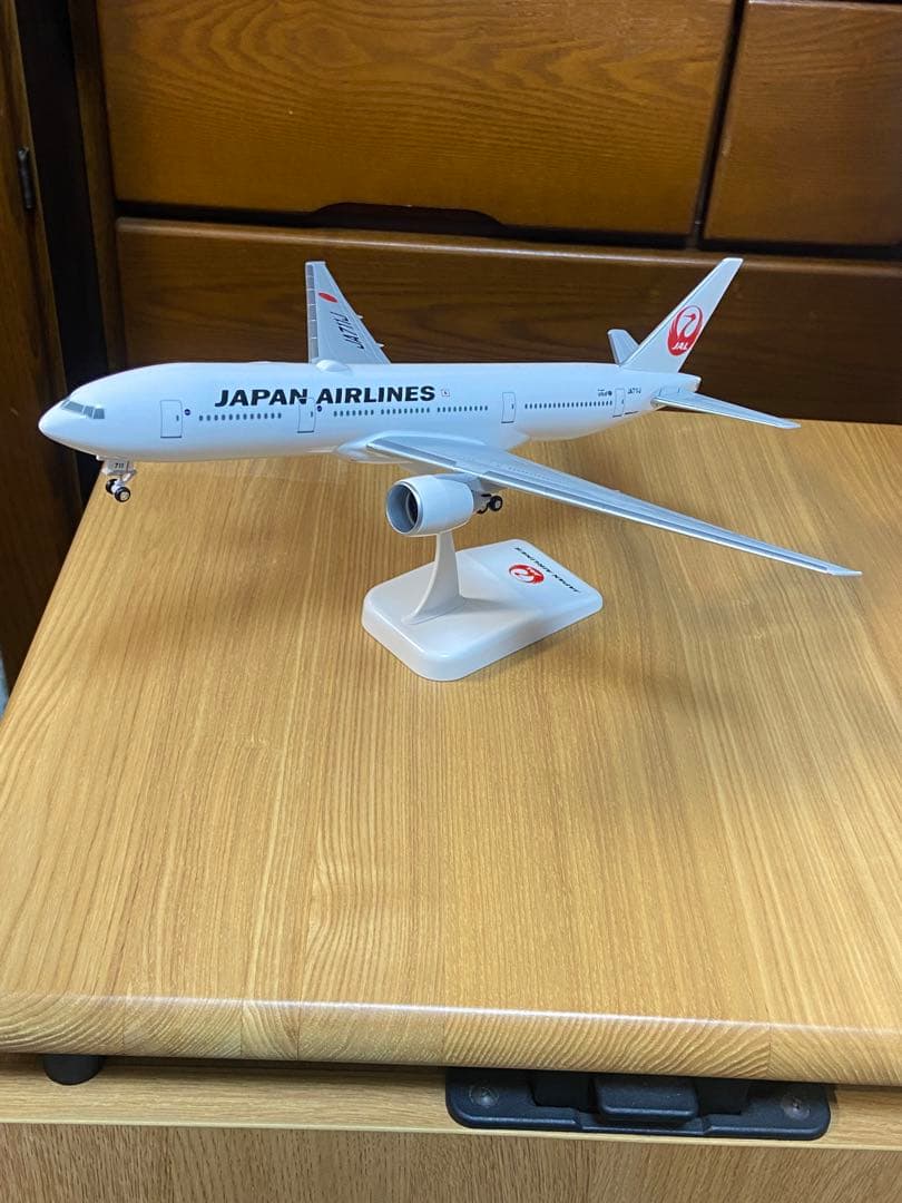 最終値下げ中　日本航空Boeing777-200ER