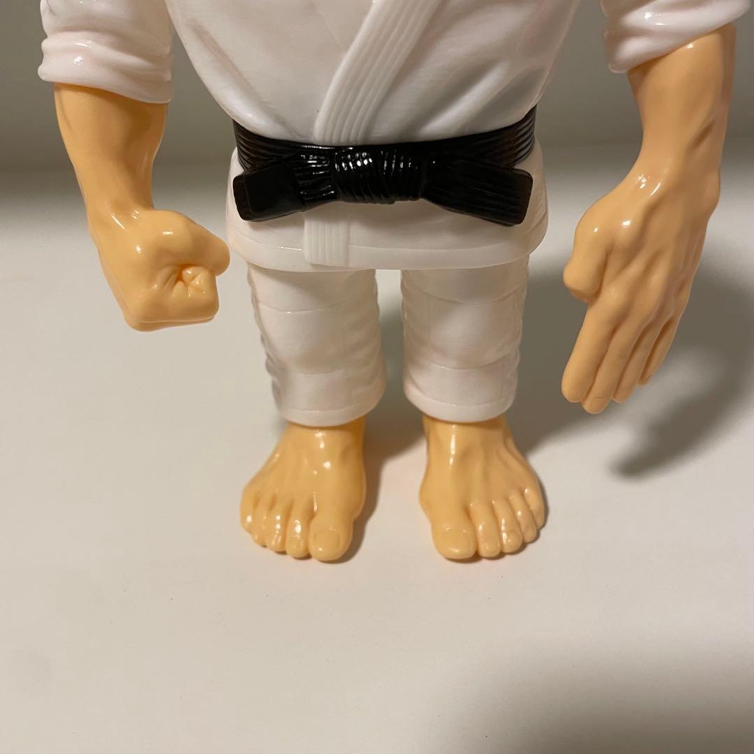 刃牙　愚地独歩　ソフビ　レッドシャーク 美品