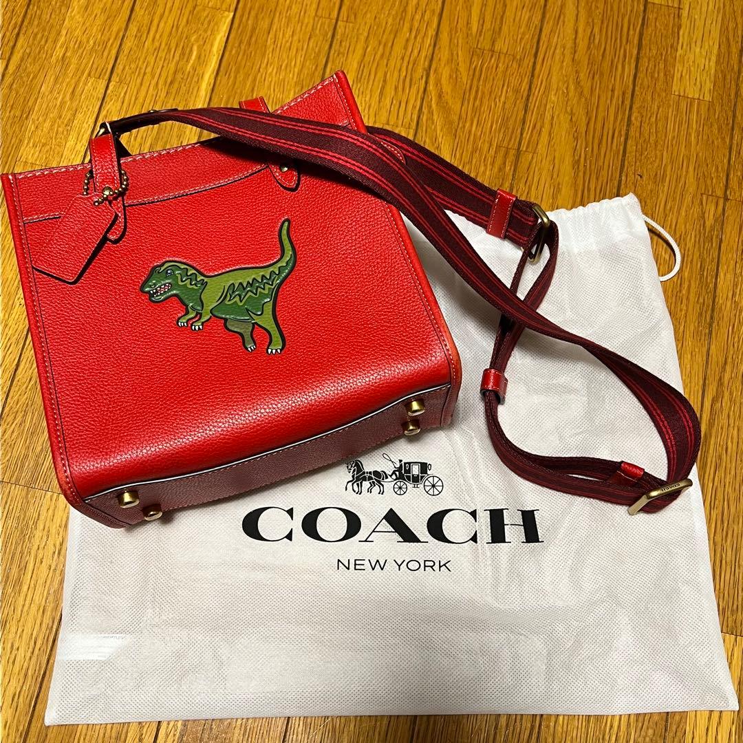 COACH レキシー 2WAY バック レッド