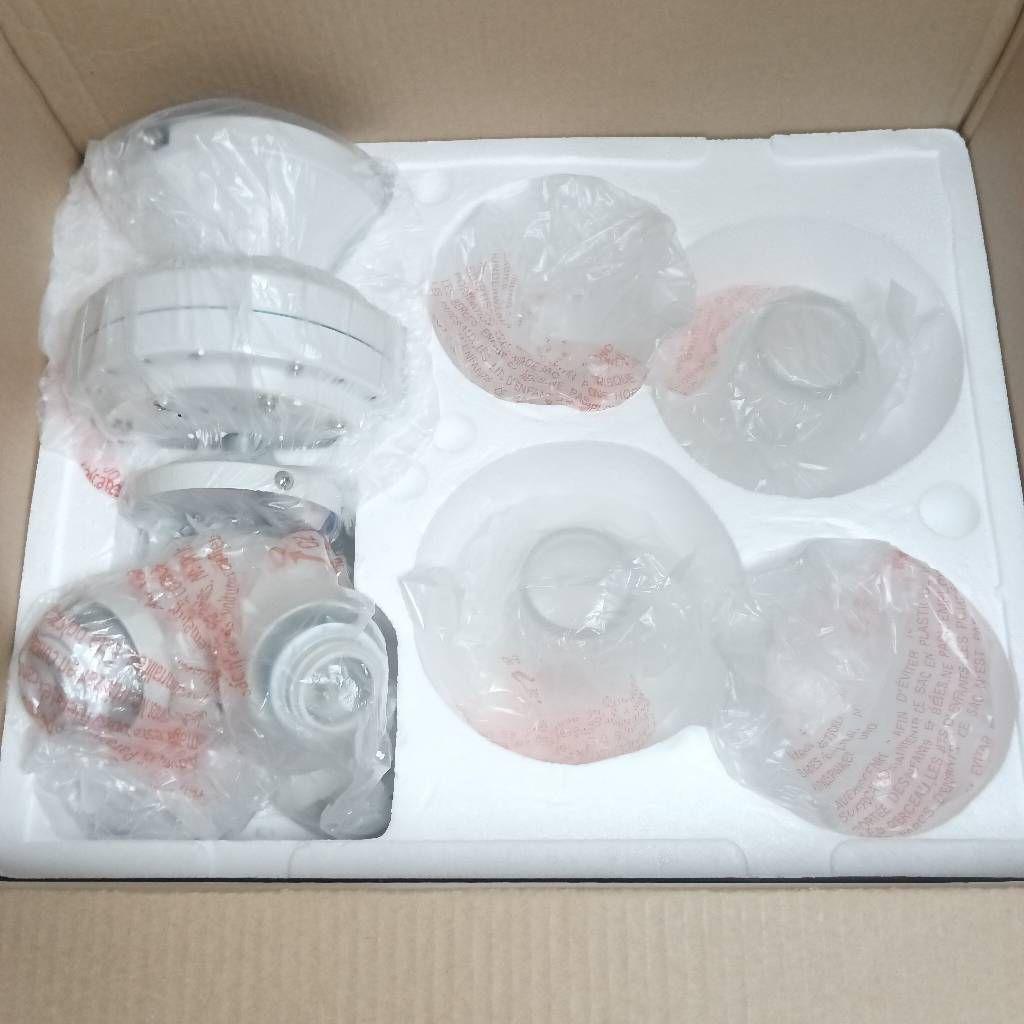 SIS シーリングファンライト 4灯 北欧 天井照明 空気循環 リモコン付き