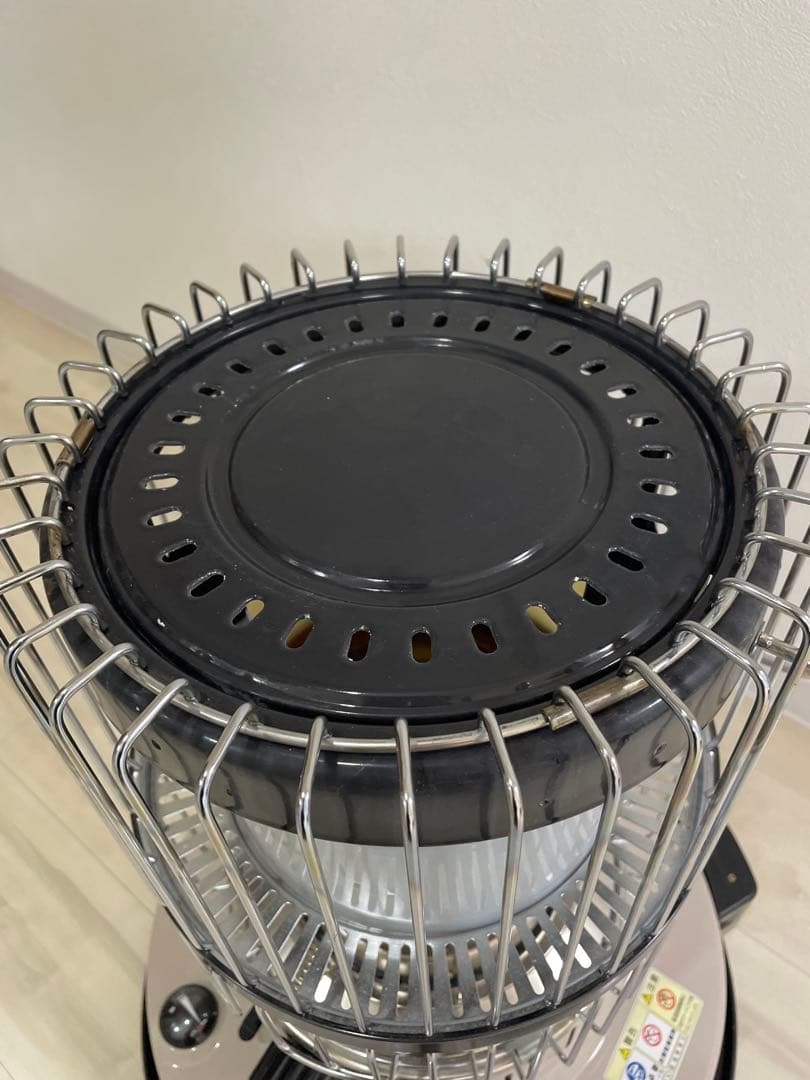 トヨトミ KR-47A [KR47A] 石油ストーブ　ベージュ