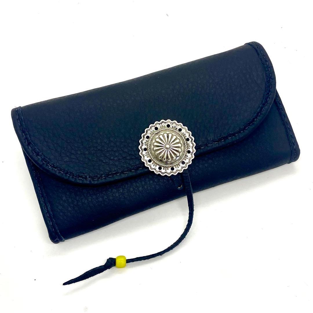 ‼️SALE‼️本革 セミロング財布フラワーコンチョ　BKブラック黒　革紐タイプ