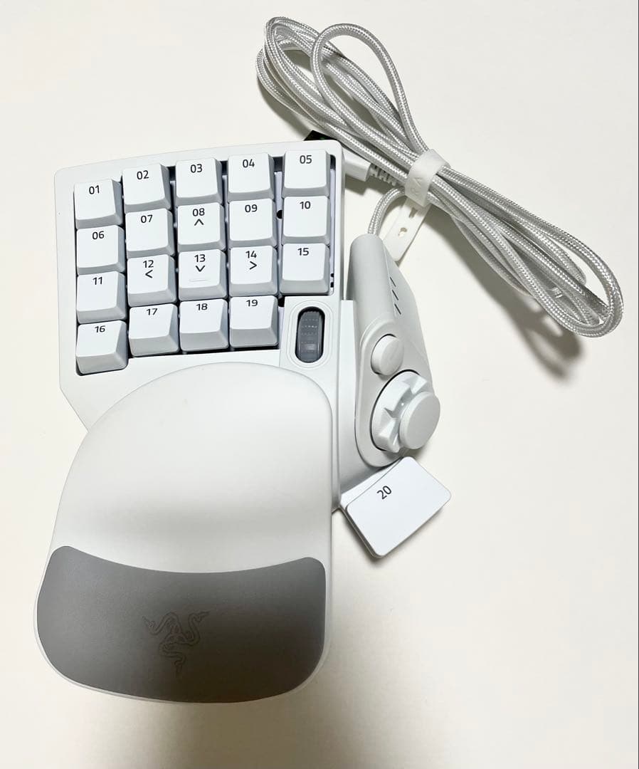 Razer Tartarus Pro 左手デバイス＆ Ewin ミニキーボード