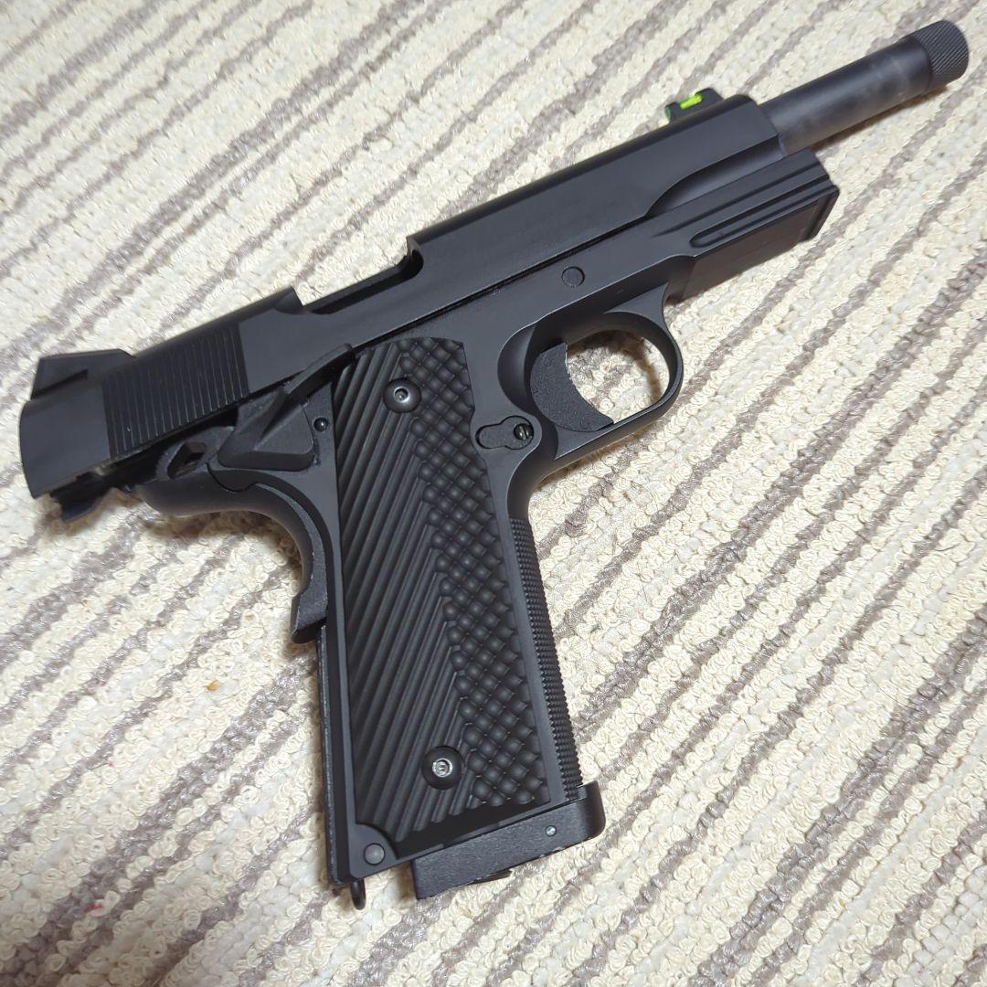 カーボネイトNITESHIFT CO2ガスガン ブラック 箱付き