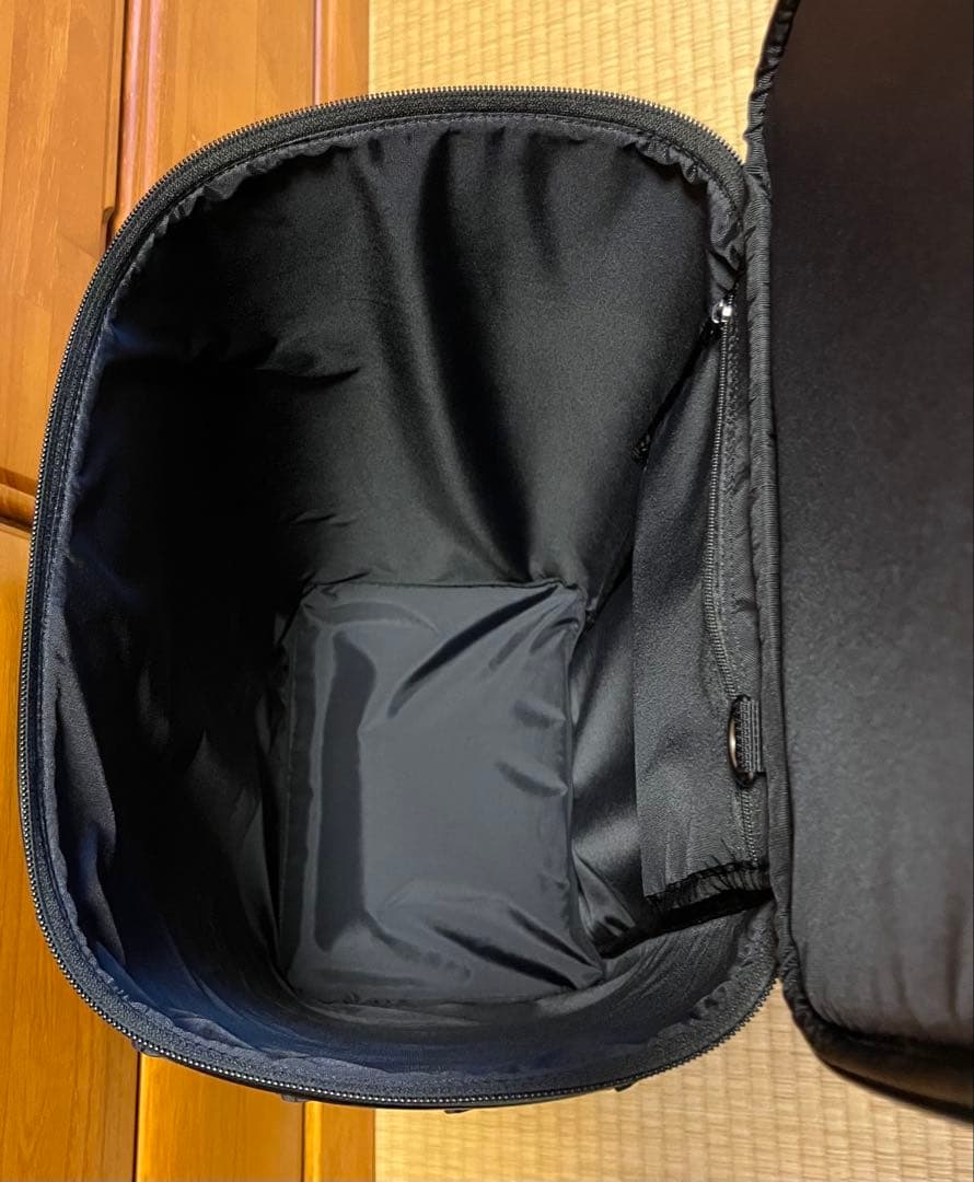 黒 キャリーケース