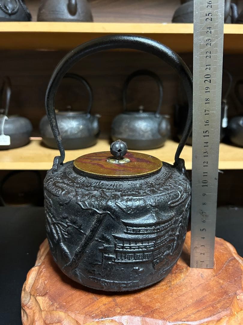 龍文堂造　道安型　金閣寺　唐草模様　鉄瓶 古美術 金属工芸 時代物 煎茶道具