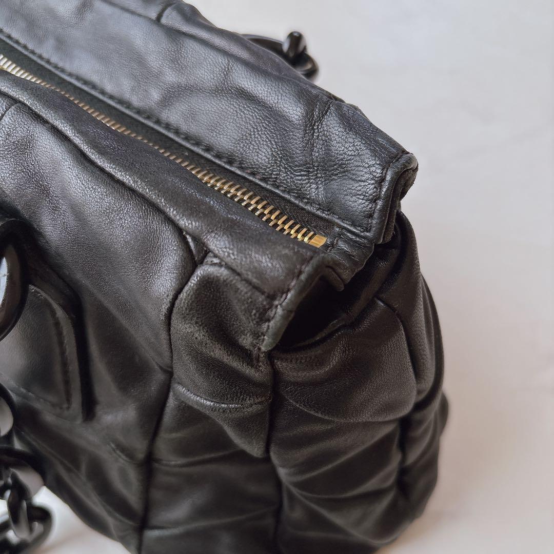 MIUMIU ブラックレザー キルティング チェーン 黒 ショルダーバッグ