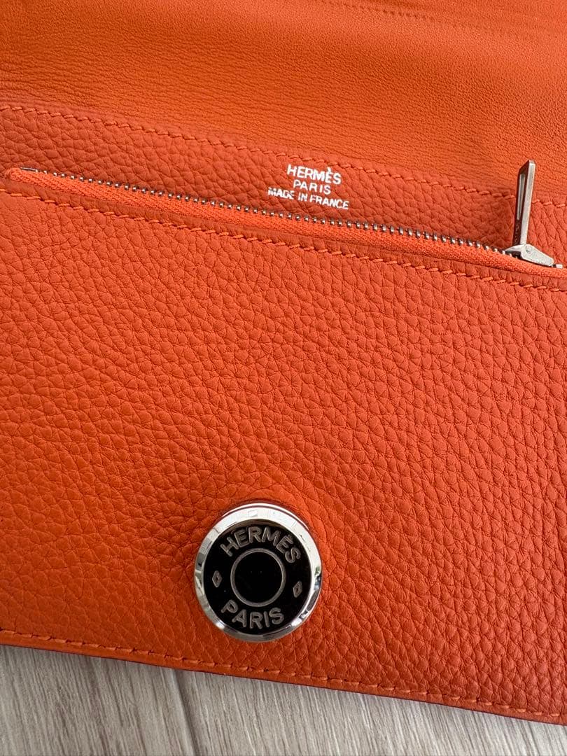 エルメス　ドゴン　コンパクト　二つ折り財布