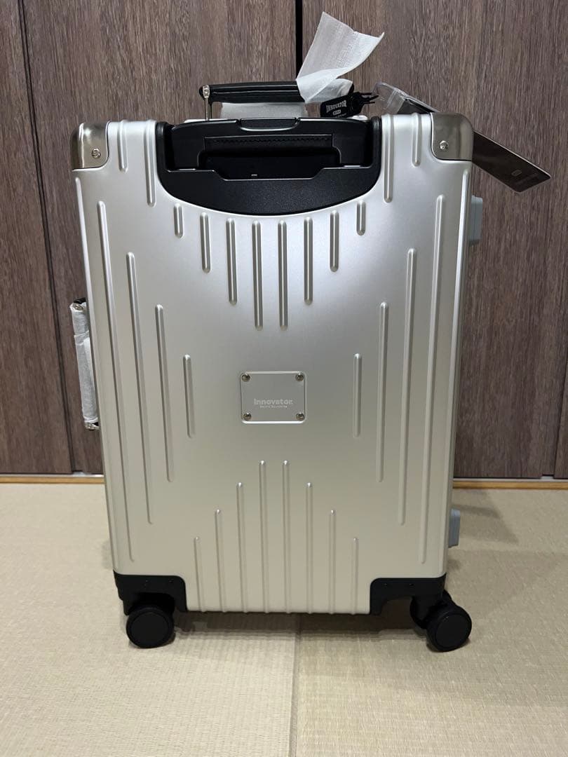 限定色！イノベーター INV1811STP スーツケース