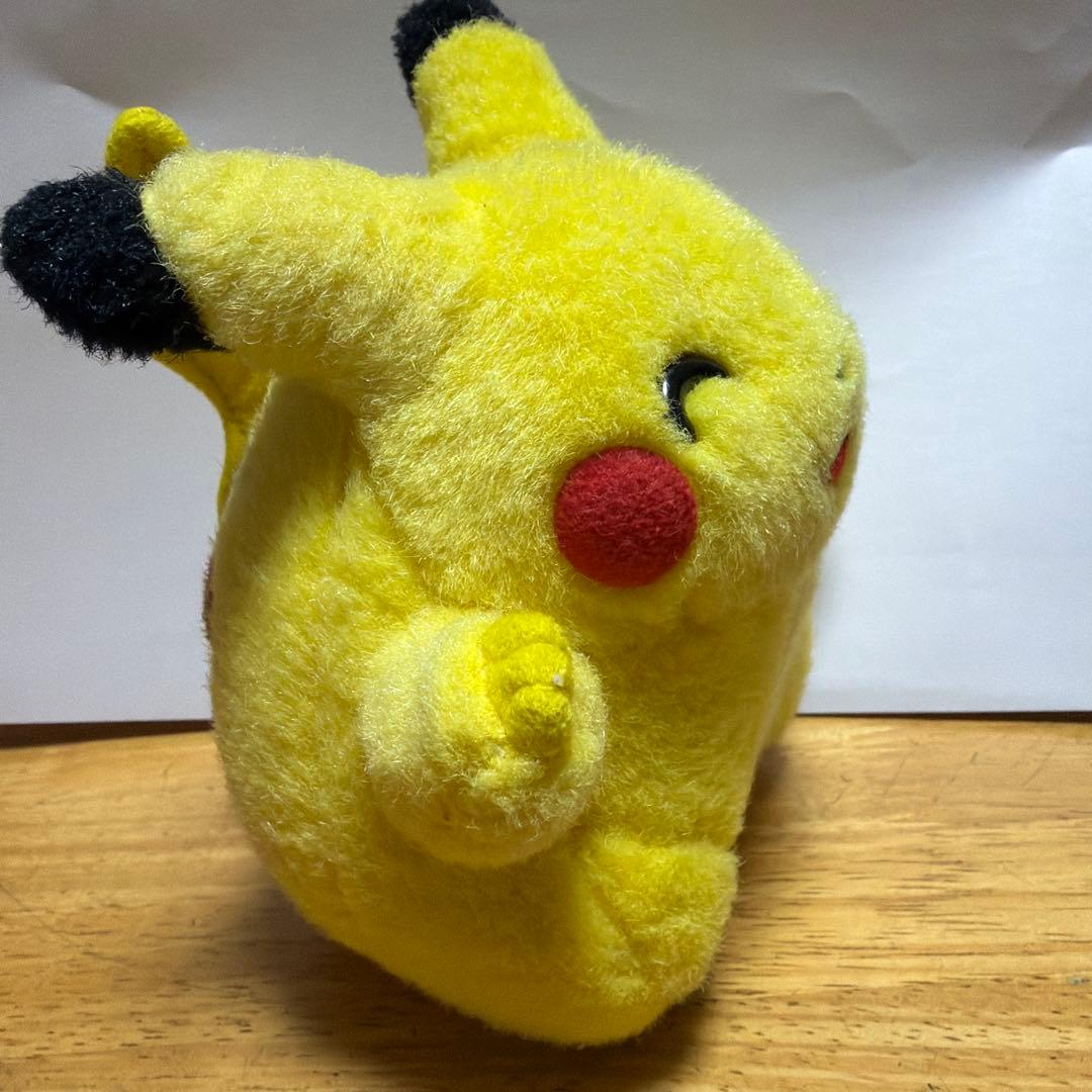 レア✨初代✨にっこりバンザイ❣️ピカチュウ ぬいぐるみ！可愛い！
