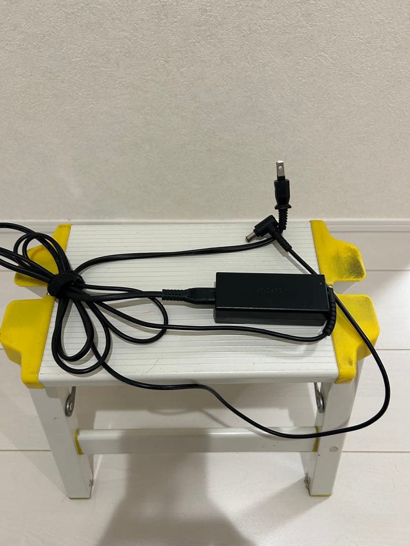 LG ウルトラワイドモニター　29wl500-b　2023年製