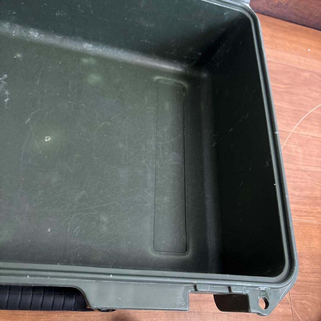 米軍放出品　HARDIGG STORM CASE IM2400 ODグリーン　②