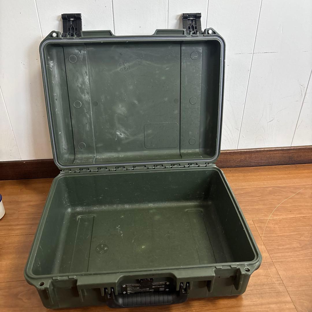 米軍放出品　HARDIGG STORM CASE IM2400 ODグリーン　②