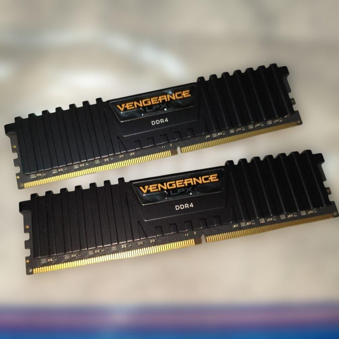 Vengeance DDR4 64GB 3200MHz(32gb×2)