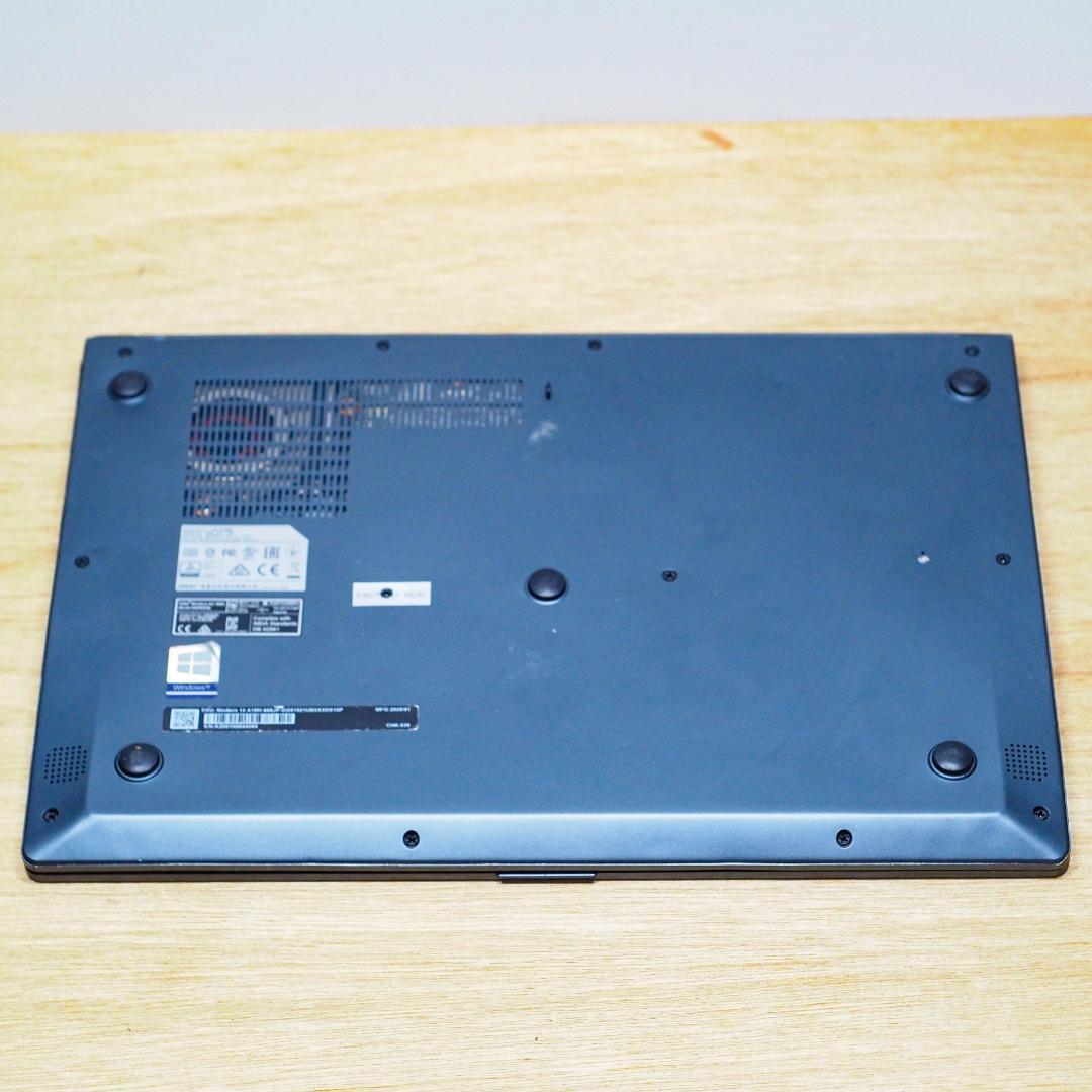 MSI Modern 14、Windows 11 Pro、i5-10210U