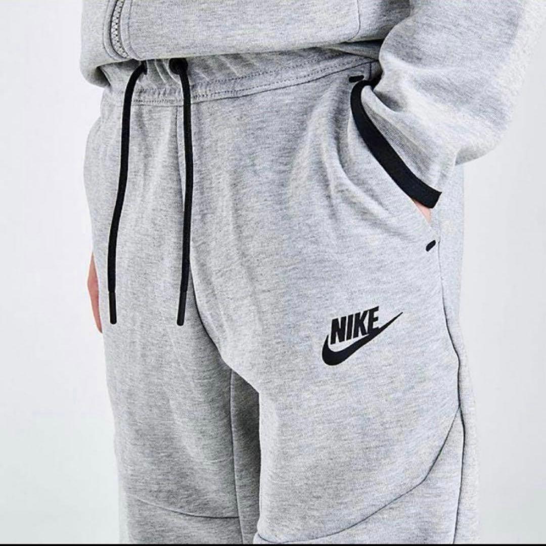 NIKE テックフリースパンツ 140サイズ 新品未使用