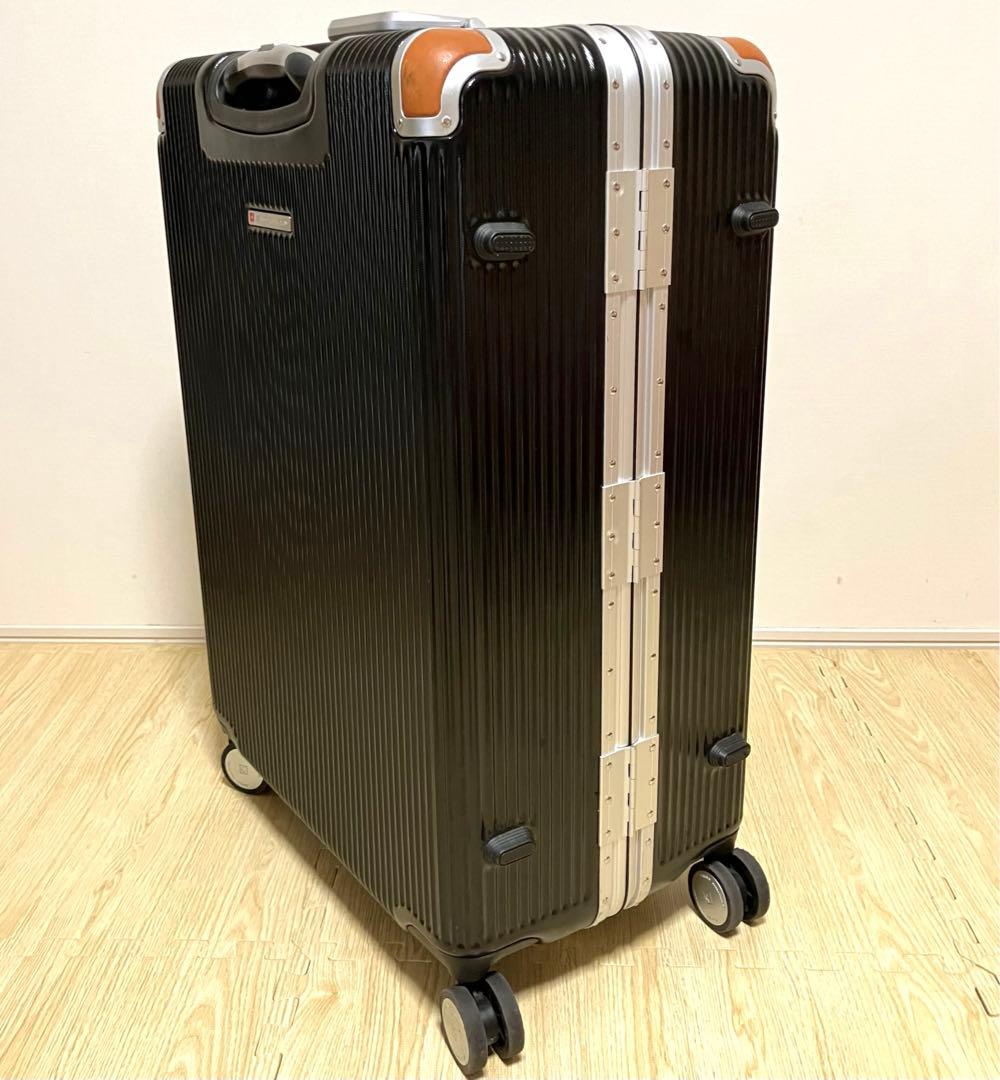 大容量105L TSAダブルロック 送料無料 スイスミリタリー プレミアム