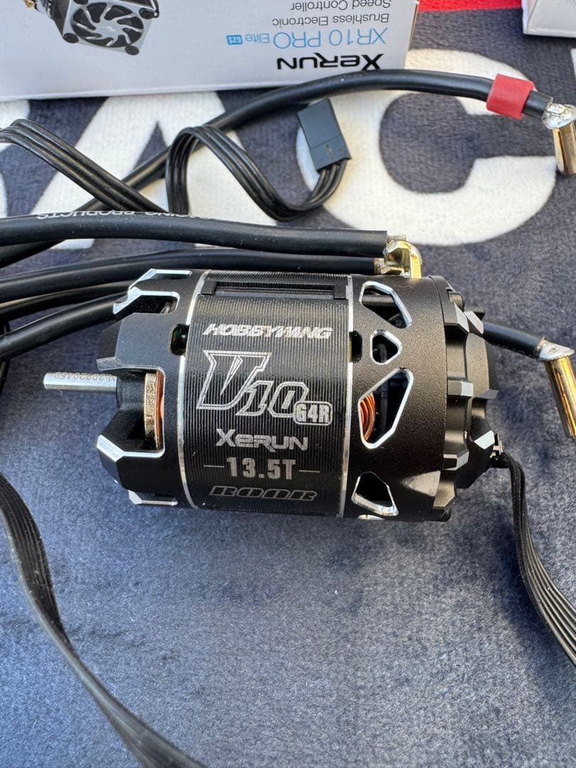 ホビーラジコン HOBBYWING XR10 PRO G2S + V10 G4R 13.5T