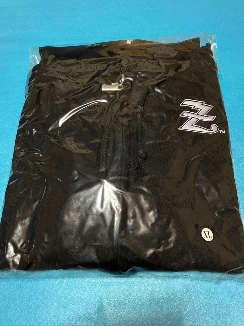 矢沢永吉★パーカー★ロゴ星★LLサイズ★ 新品・未開封