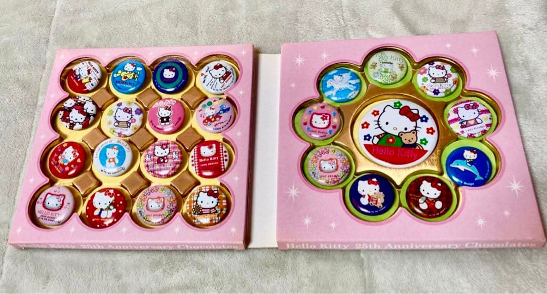 サンリオ キティ25周年アニバーサリー缶記念バッチ【激 レア❗️】スワン