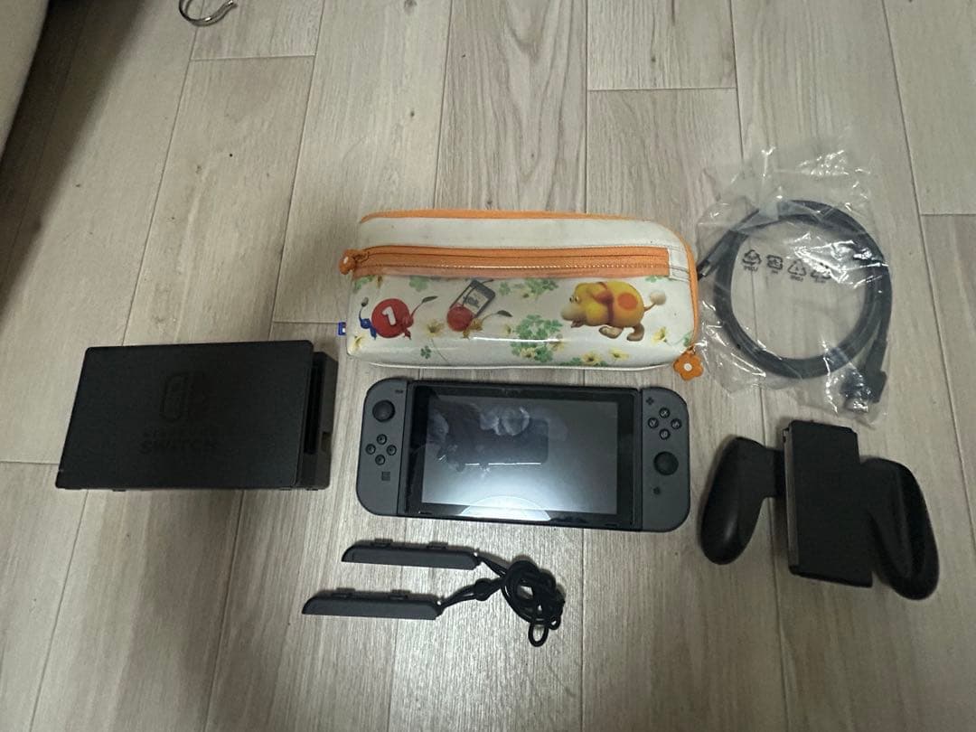 Nintendo Switch 本体 セット かなり美品 ケース付き