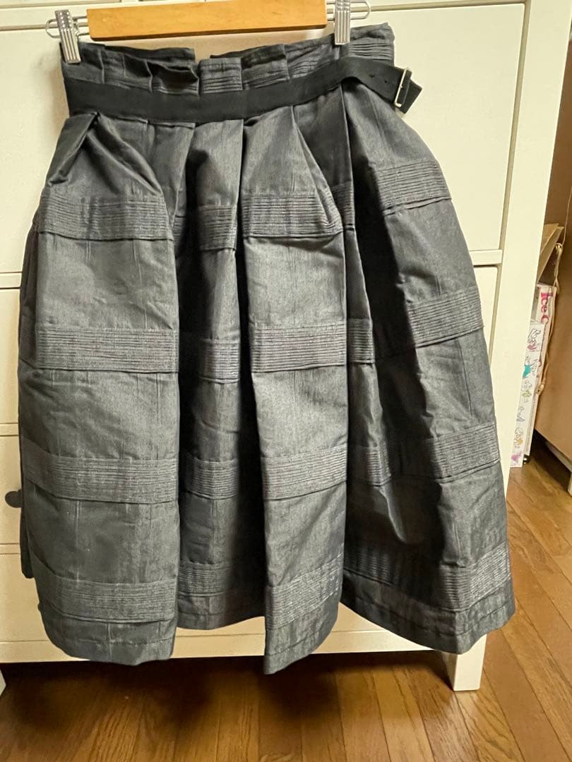 専用　トリコ コムデギャルソン　ダークグレー プリーツスカート ベルト付き