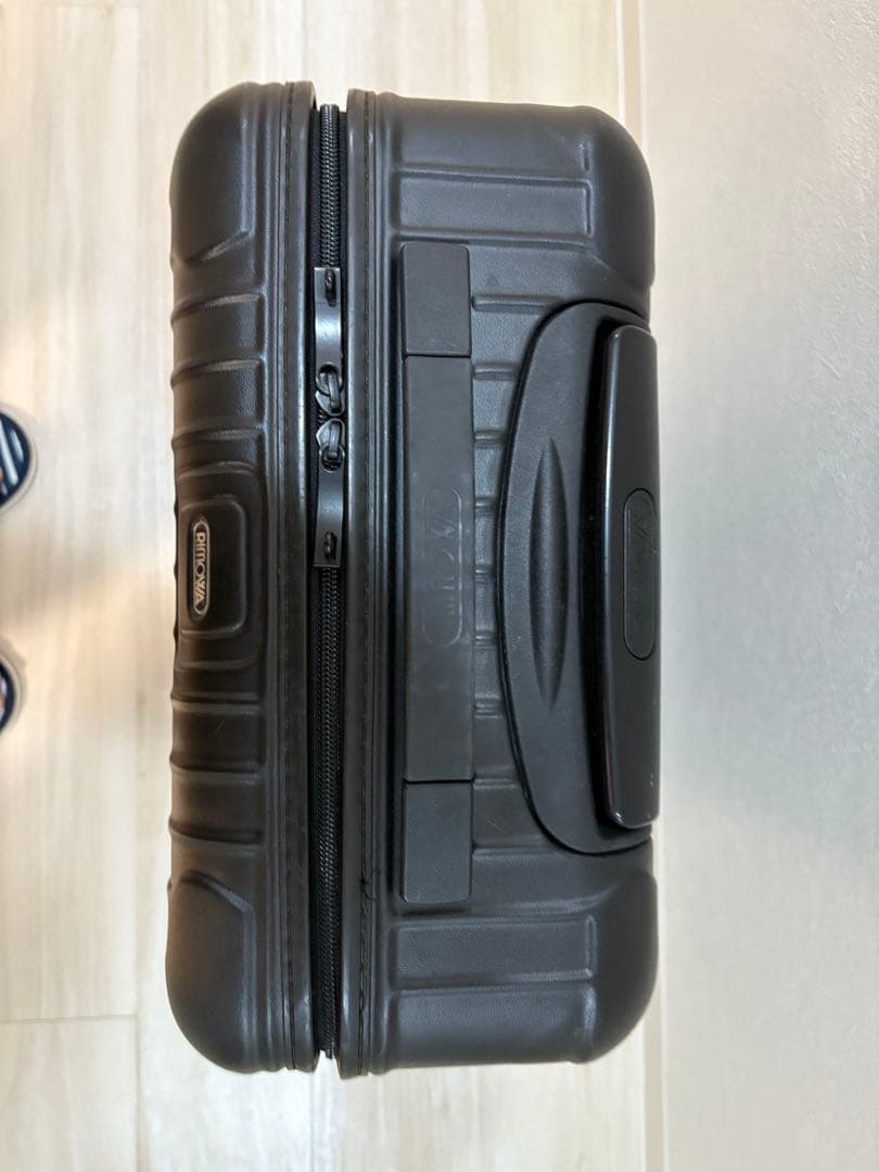 RIMOWA サルサ　2輪　TASロック不明