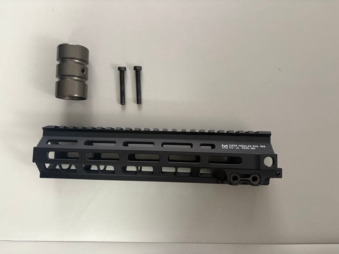 5KU GEISSELEタイプ SMR Mk8 M-LOKハンドガード9.5in