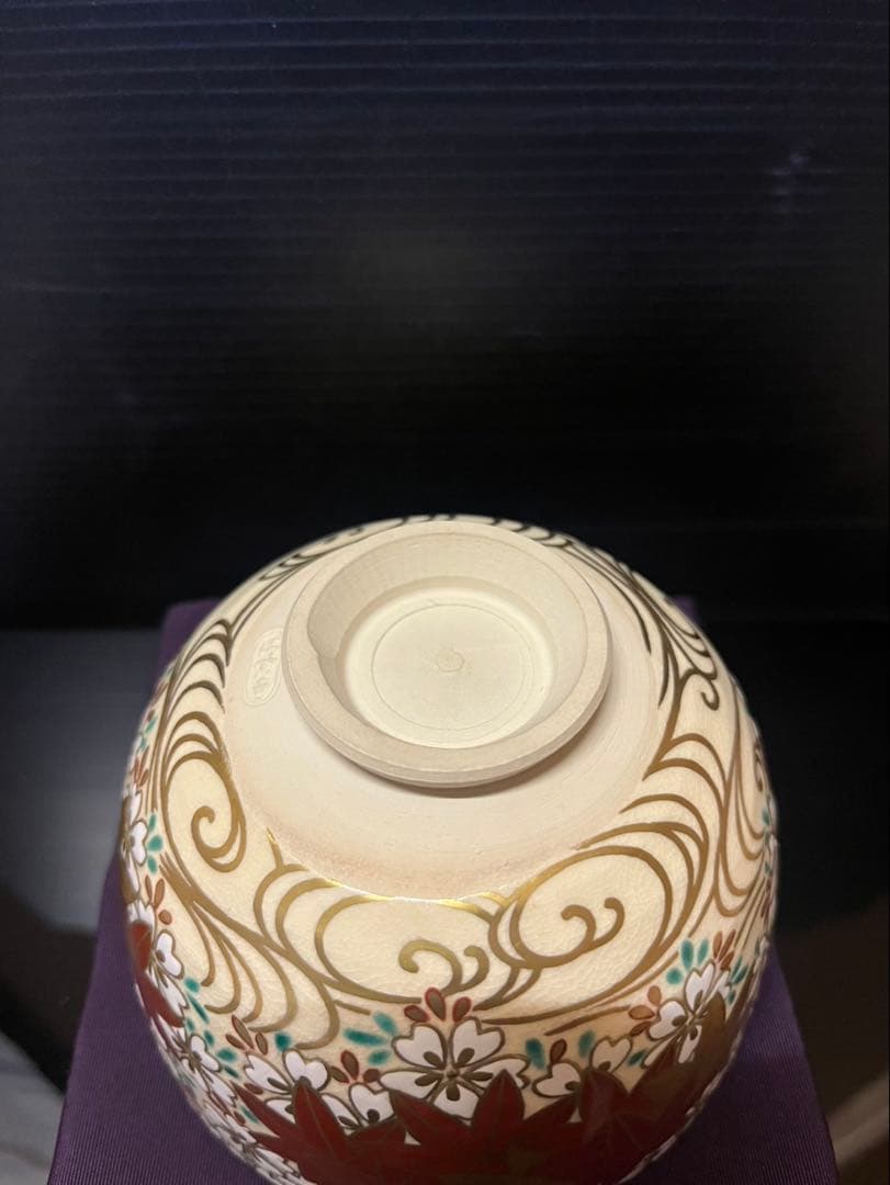 清閑寺杉田祥平　色絵流水に雲錦画茶碗